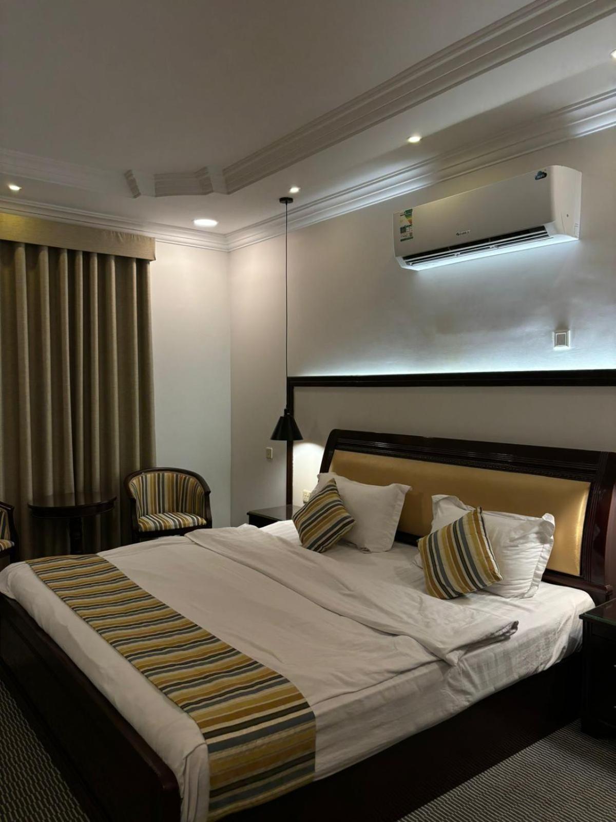 Al Mokhmalia Serviced Apartments Medina Eksteriør billede