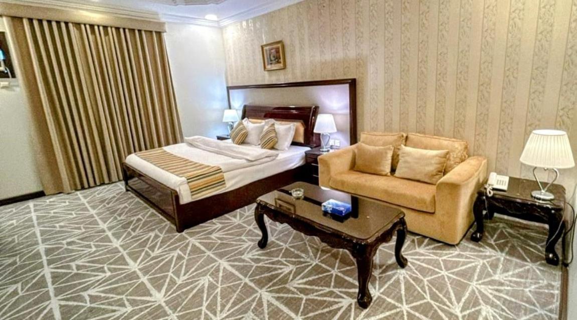Al Mokhmalia Serviced Apartments Medina Eksteriør billede