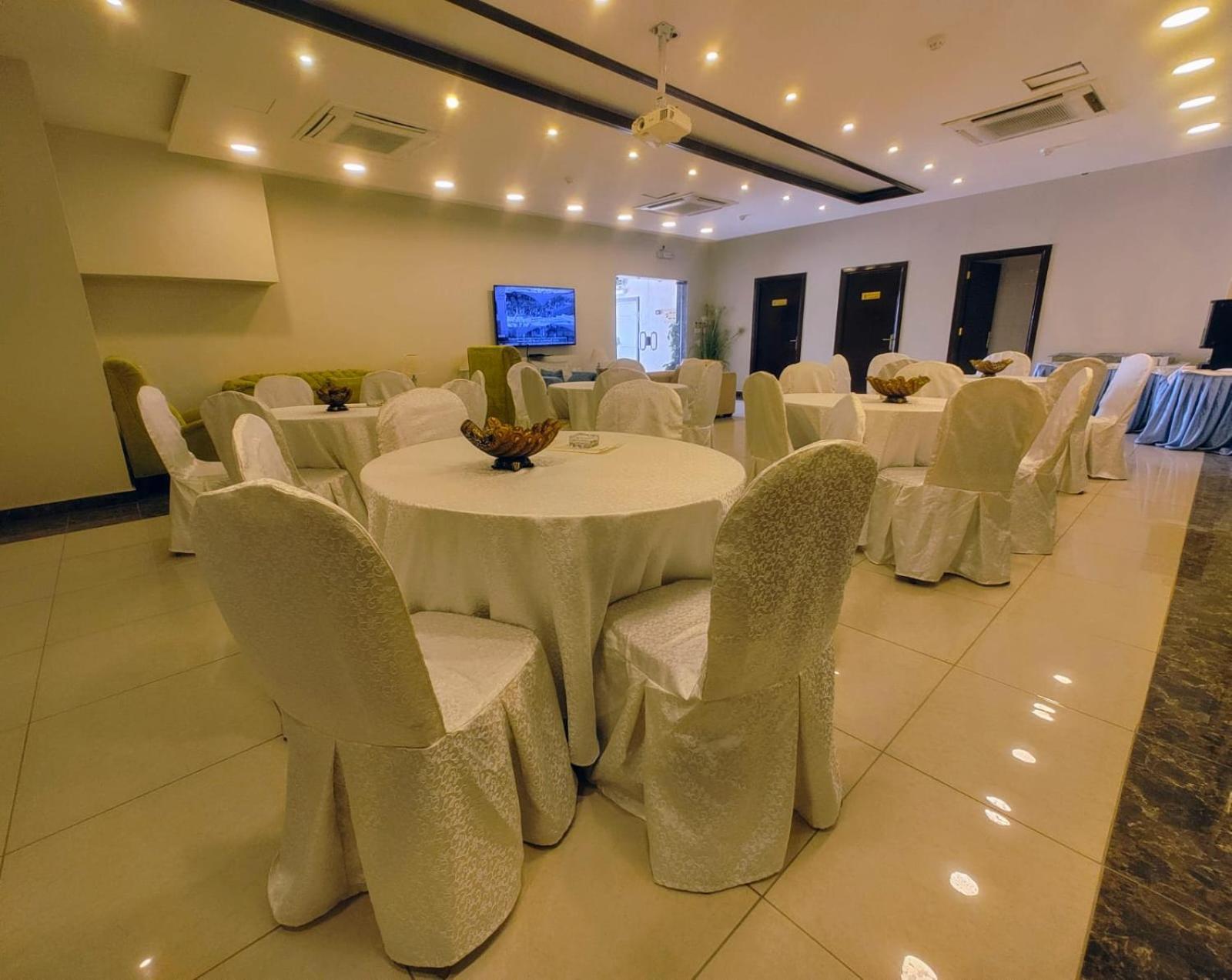 Al Mokhmalia Serviced Apartments Medina Eksteriør billede